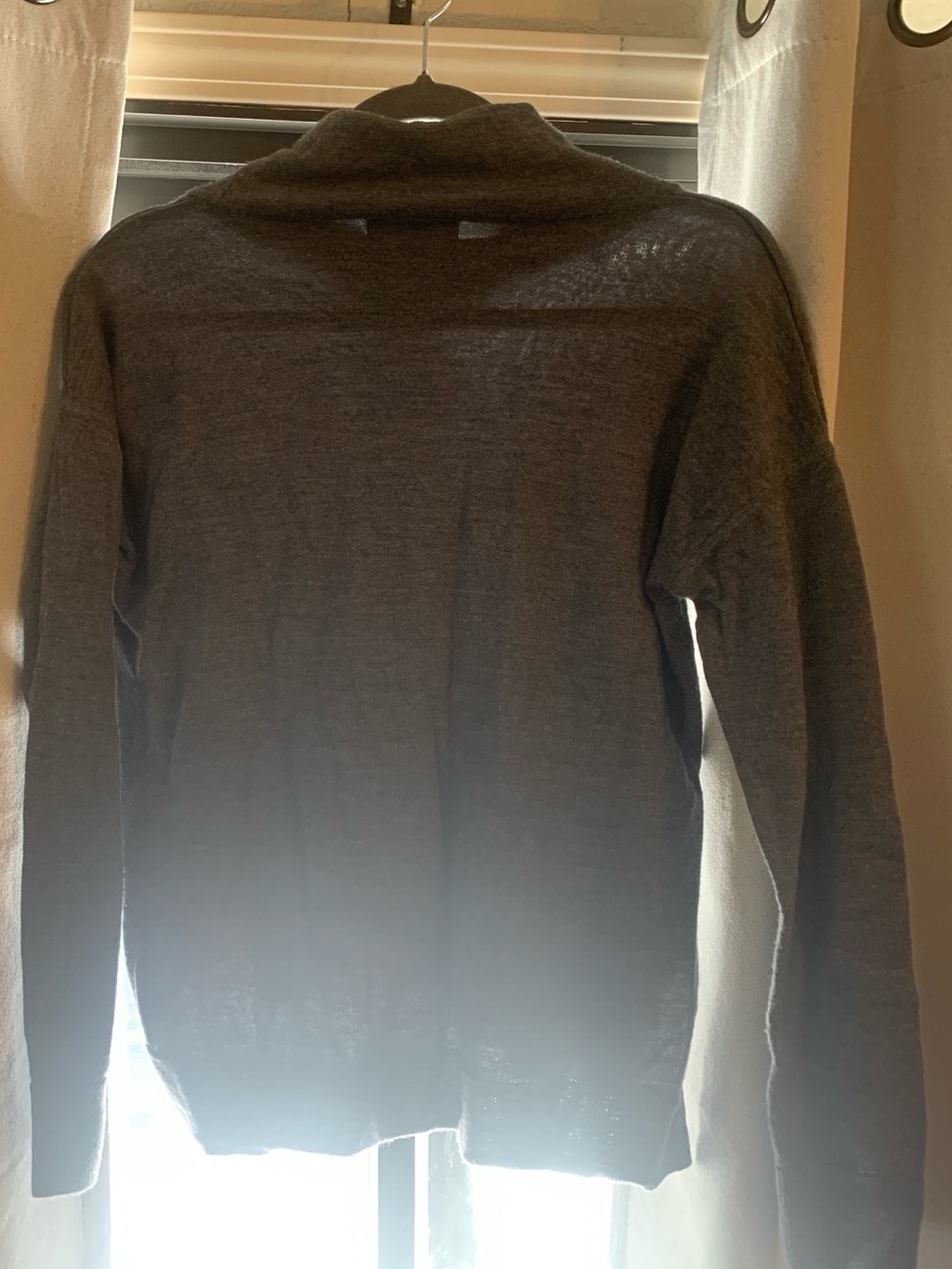 Banana Republic Charcoal 100% merino wool Sweater - Picture 8 of 8